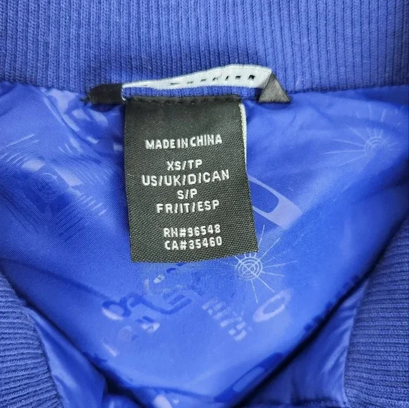 Oakley Collard Blue Puffer Vest - Picture 7 of 7